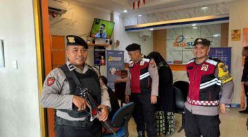 Polsek Talawi Lakukan Patroli di Lokasi Strategis Tanjung Tiram – Berikan Rasa Aman dan Sosialisasikan Layanan Call Center 110