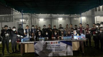 Wujudkan Zero Halinar, Lapas Kelas IIA Binjai Kanwil Ditjenpas Sumut Gandeng APH Gelar Razia Serentak dan Tes Urine Ratusan WBP