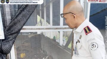 Kepala Bapas Kelas I Medan Tinjau Langsung Program Pembinaan Kemandirian Peternakan Ayam di Ketapang
